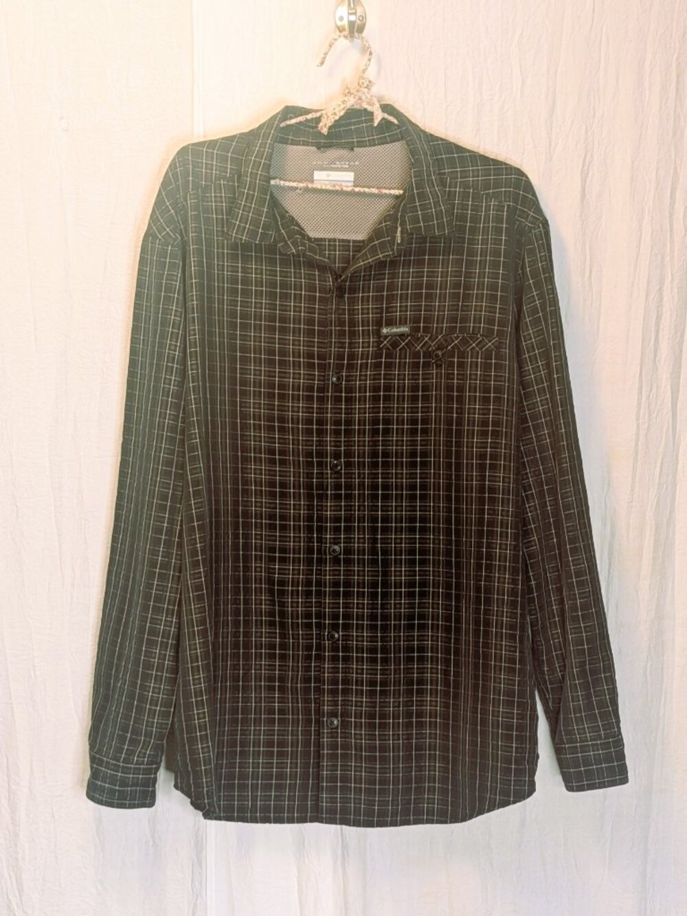 Columbia Sportswear Mens Long-Sleeve Button-Down Plaid Shirt XL Black/Gray